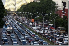 transito-pesado-brasil-sao-paulo-congestionamentos