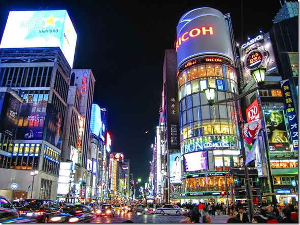 ginza-crossing--stock1142