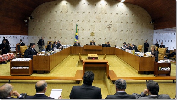 23ago2012-plenario-do-stf-no-14-dia-de-julgamento-do-mensalao-1345749719729_1920x10801