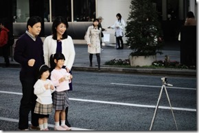 fam3-560x373