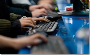 Young-Chinese-people-on-c-007